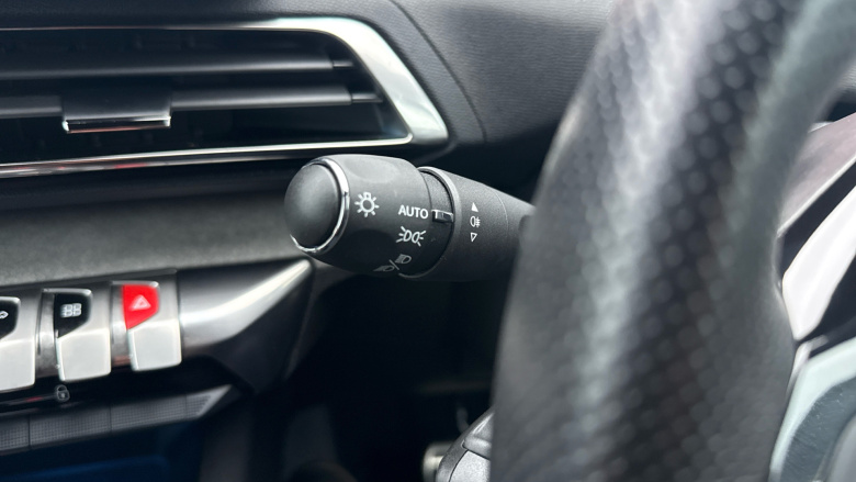 Peugeot 3008 1.5 BlueHDi GT 5dr EAT8 Diesel Estate